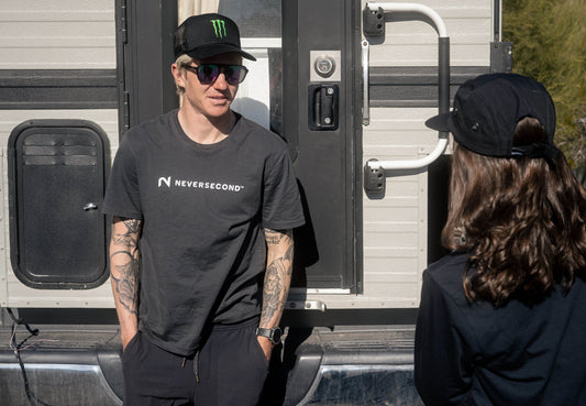 NEVERSECOND TEE SHIRT - M